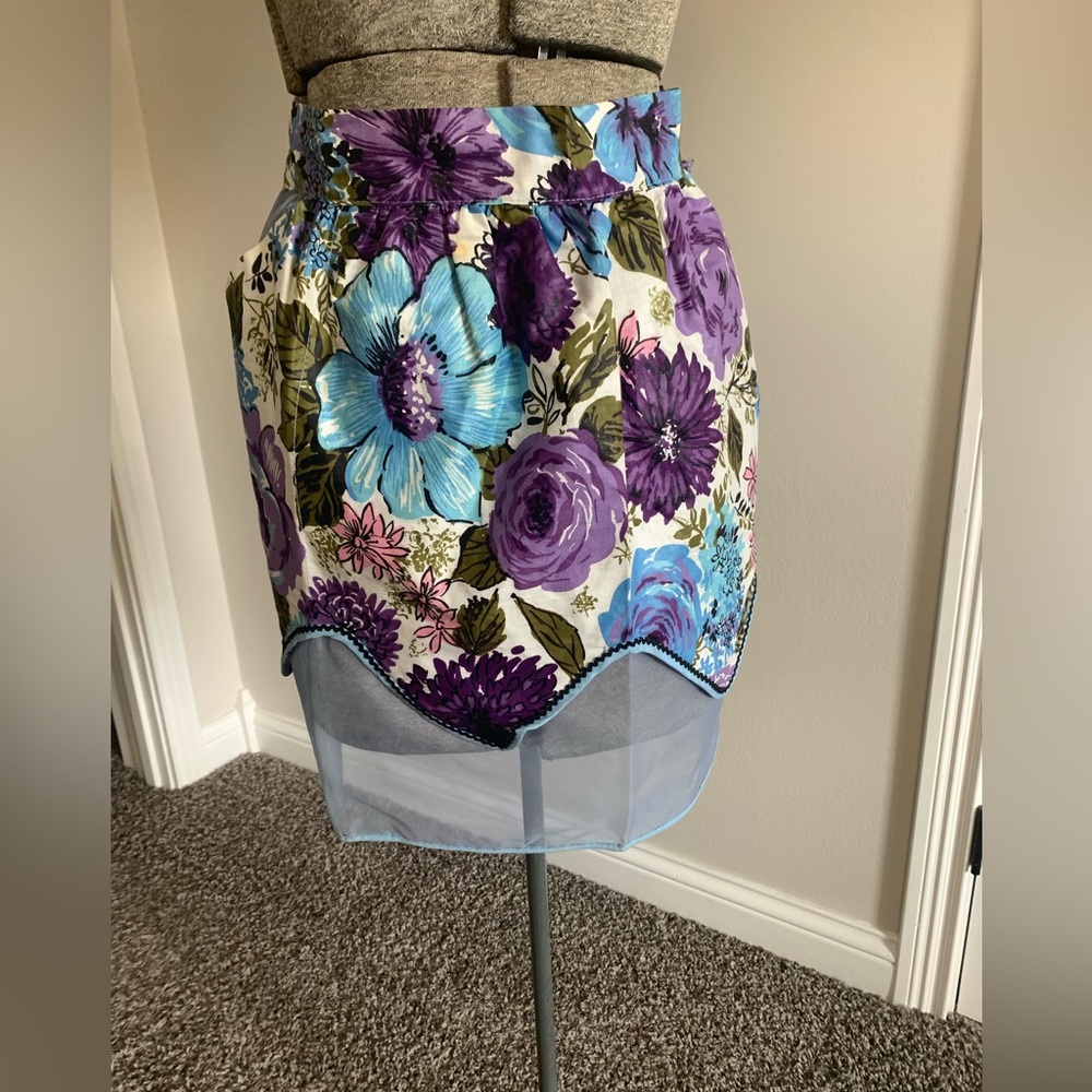 Retro style apron OSMA